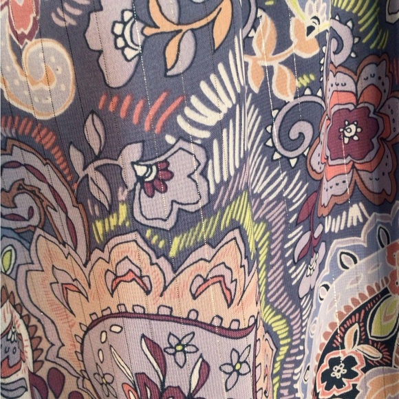 New York & Company Bohemian Floral Paisley Women's Top Size Large - Picture 6 of 6